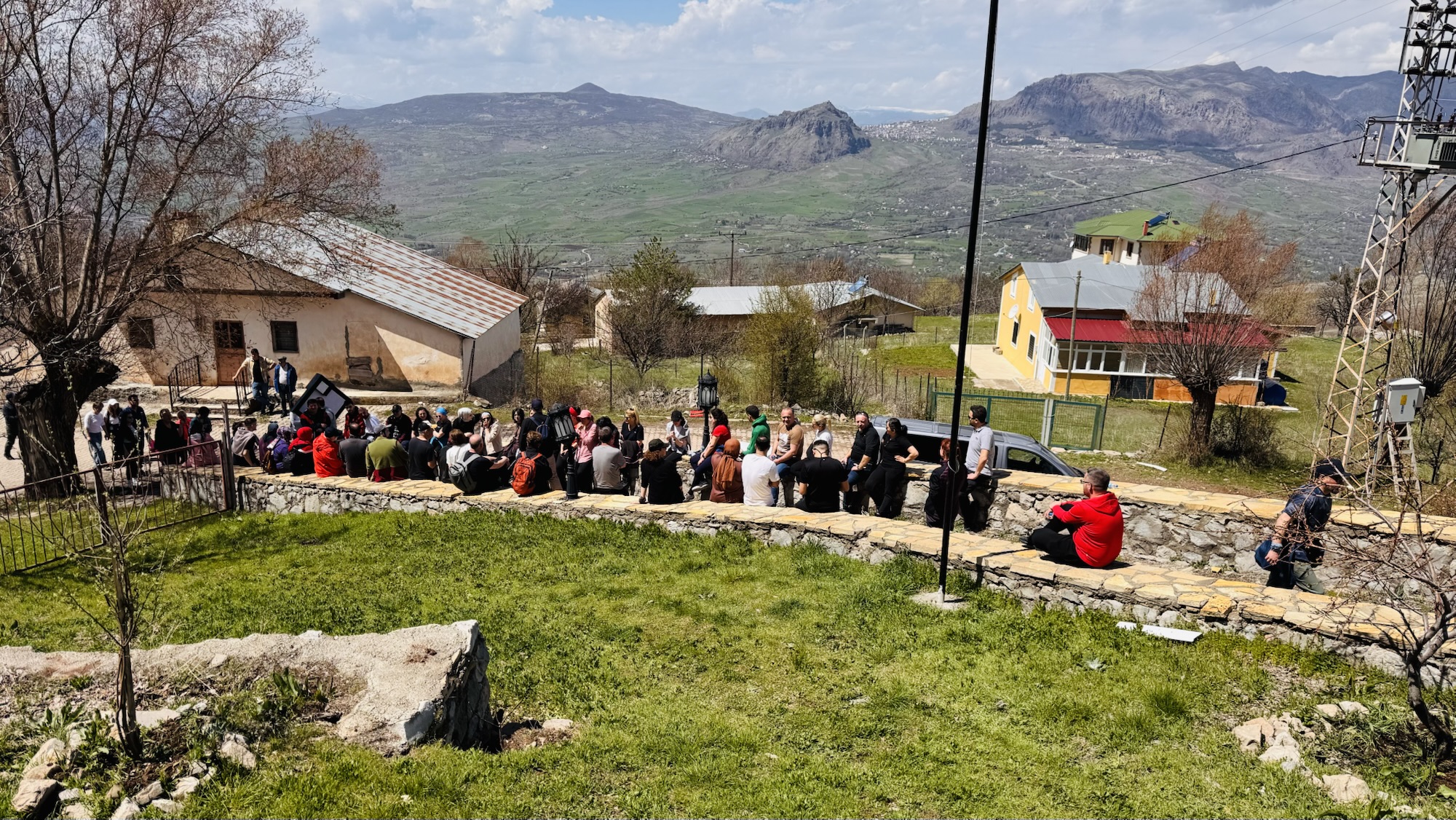 Meryem Ana Manastırına Tur Kafilesi